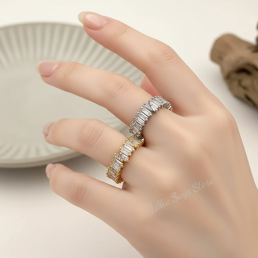 Sparkling Zircon Party Ring