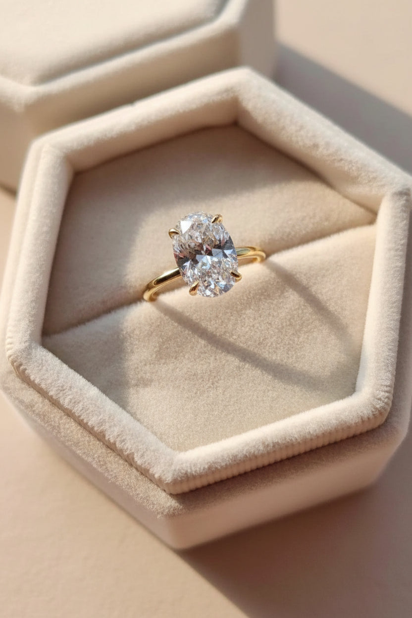 925 Sterling Silver Oval Zircon Ring